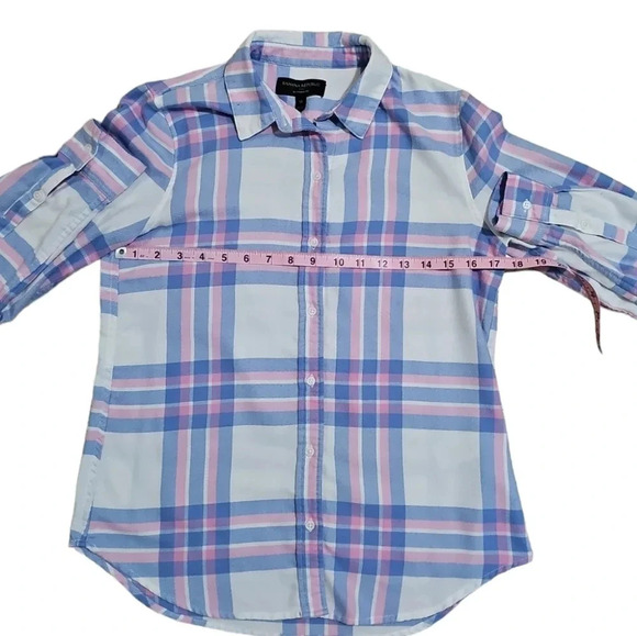 Banana Republic XS Boyfriend Fit White Blue Pink Plaid Button Down Flannel Shirt - Picture 6 of 7
